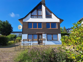 Haus mit idyllischem Seeblick